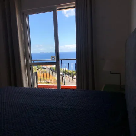 Em Casa Longe De Casa, Tao Bom!