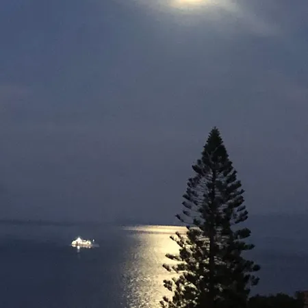 Em Casa Longe De Casa, Tao Bom! *