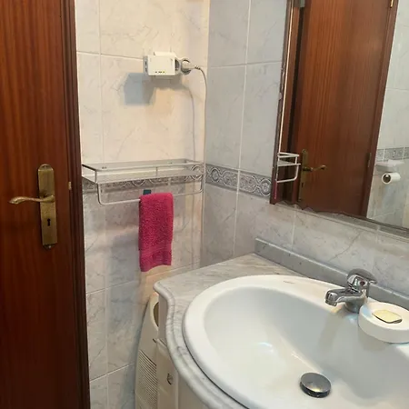 Em Casa Longe De Casa, Tao Bom! *