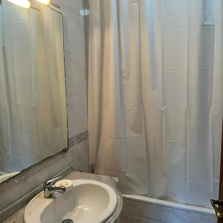 Em Casa Longe De Casa, Tao Bom! * Gaula