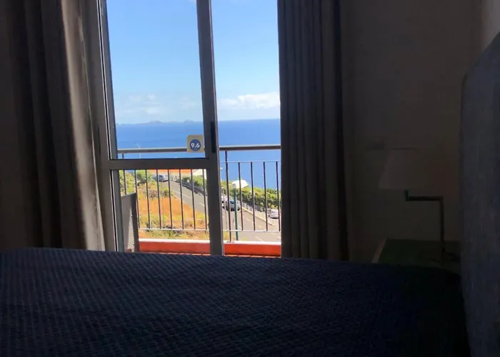 Em Casa Longe De Casa, Tao Bom!